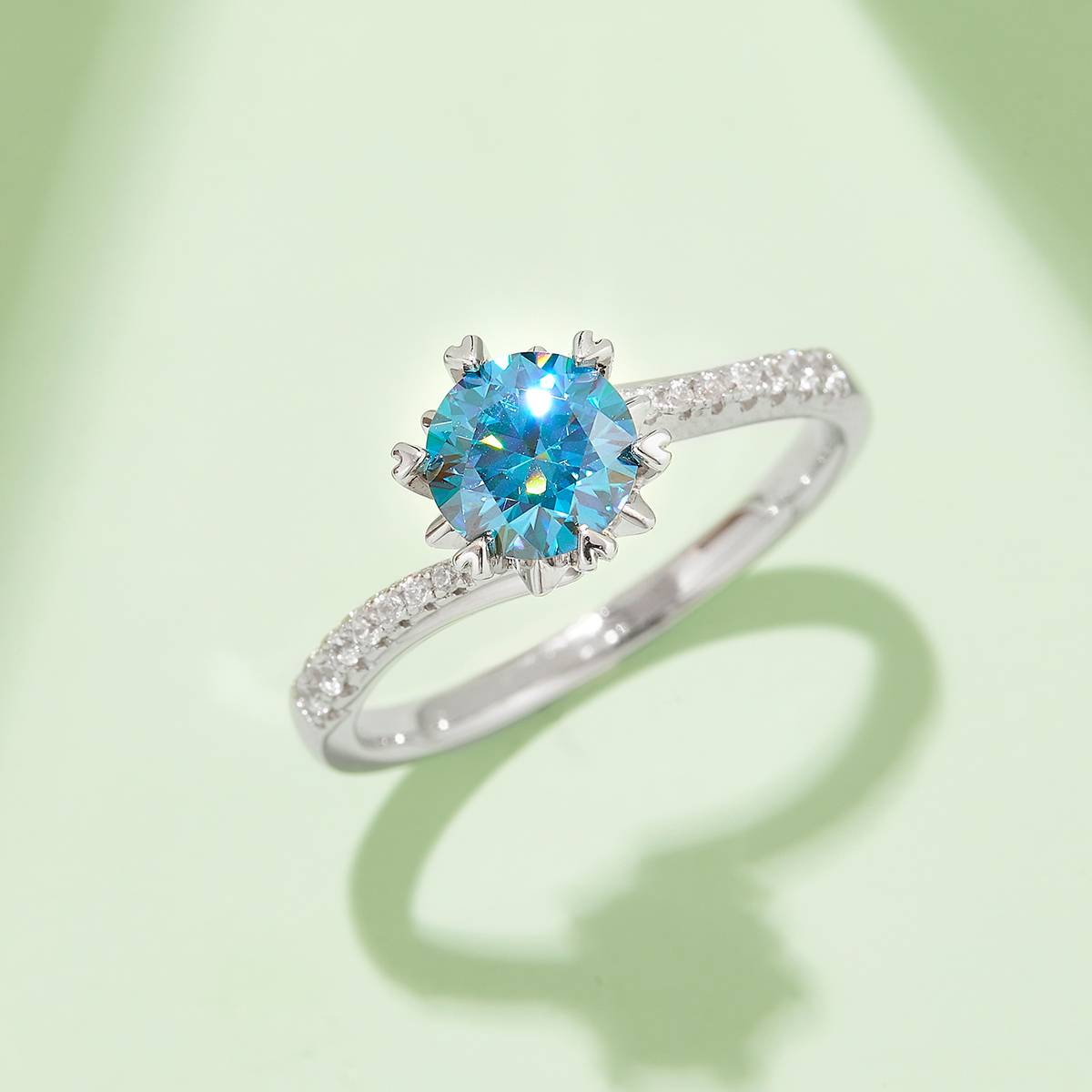 Twisted arm micro inlaid snowflake S925 silver plated platinum Moissanite women's ring 1 carat D-grade